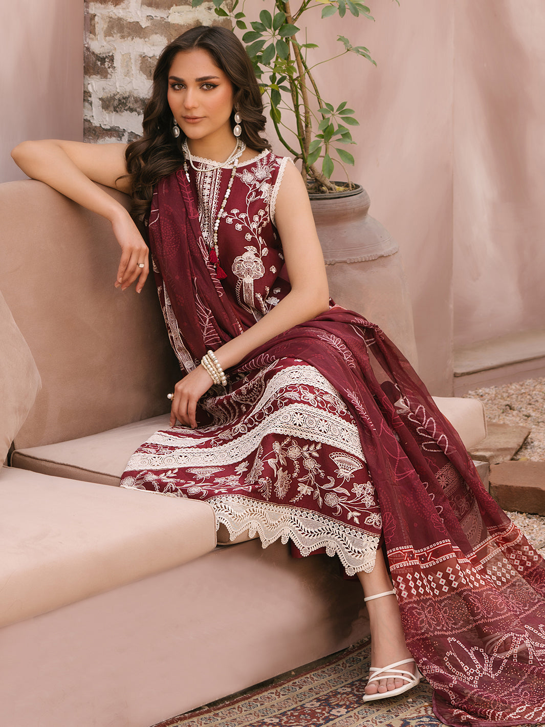 Mahnur | Masakali Luxury Lawn 24 | MK 02 - B -  Mahnur Luxury - Original Designer Dress - House of Maryam