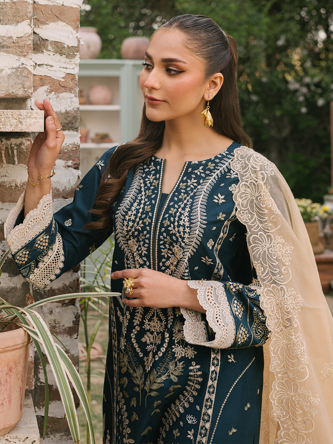 Mahnur | Masakali Luxury Lawn 24 | MK 01 - A -  Mahnur Luxury - Original Designer Dress - House of Maryam