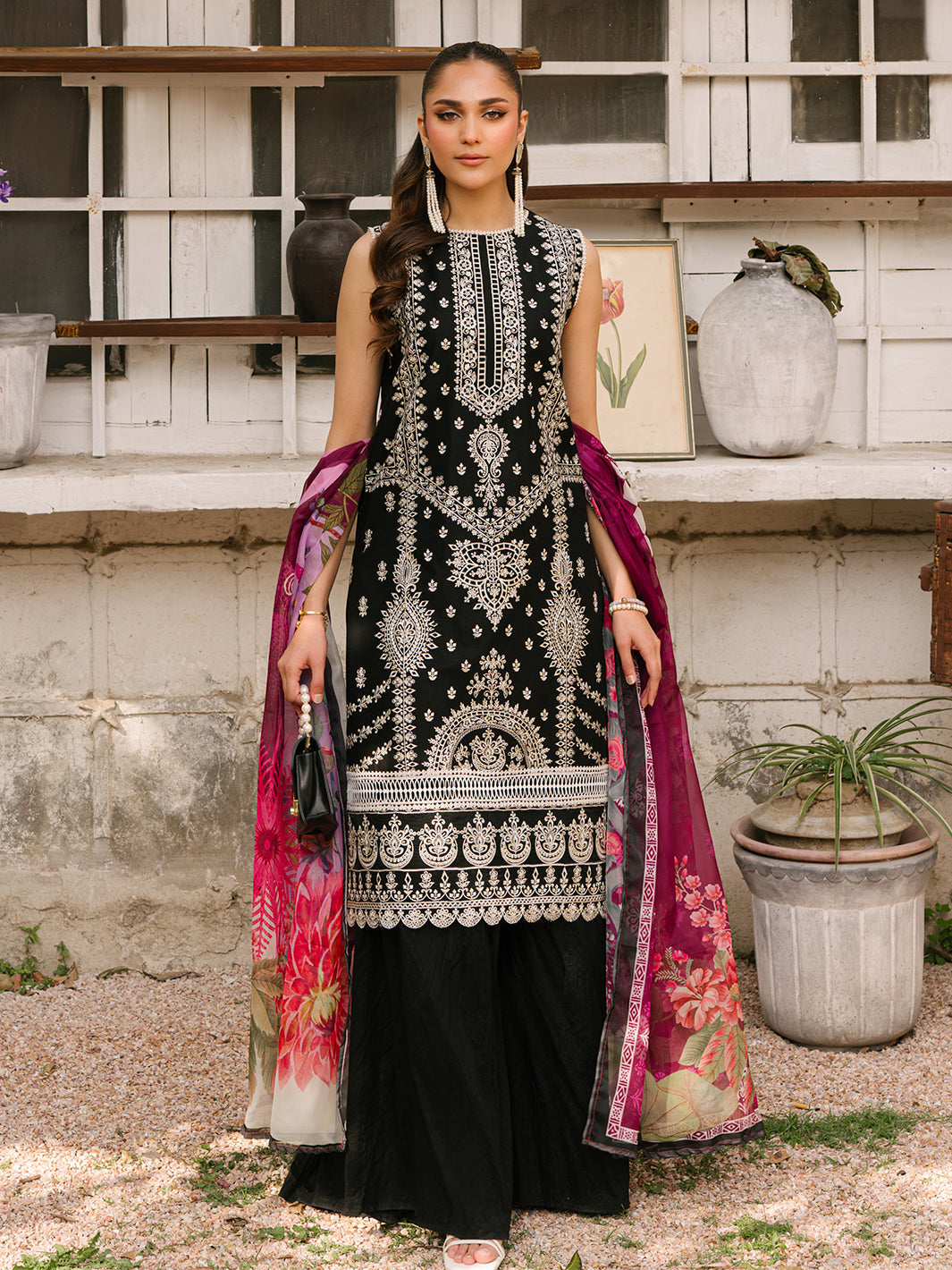 Mahnur | Masakali Luxury Lawn 24 | MK 05 - A -  Mahnur Luxury - Original Designer Dress - House of Maryam