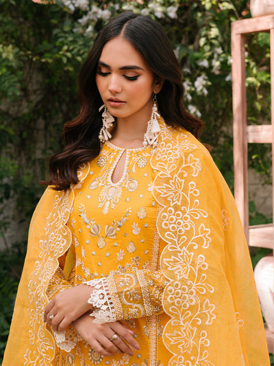 Mahnur | Masakali Luxury Lawn 24 | MK 06 - A -  Mahnur Luxury - Original Designer Dress - House of Maryam
