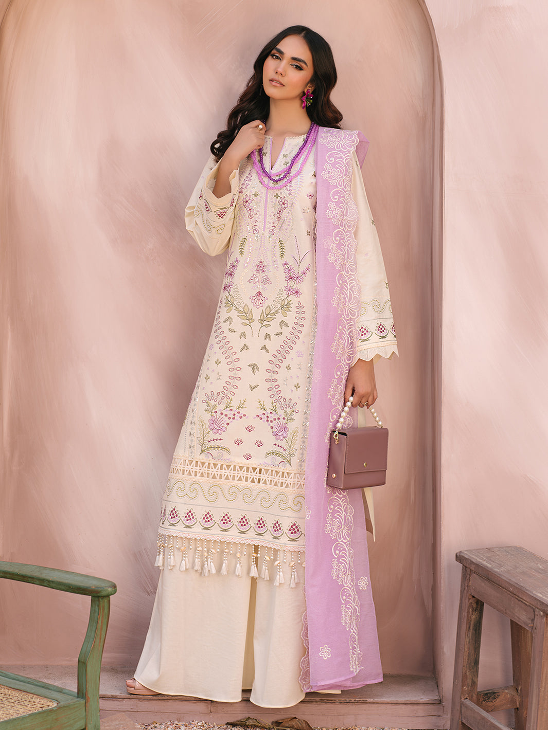 Mahnur | Masakali Luxury Lawn 24 | MK 01 - B -  Mahnur Luxury - Original Designer Dress - House of Maryam