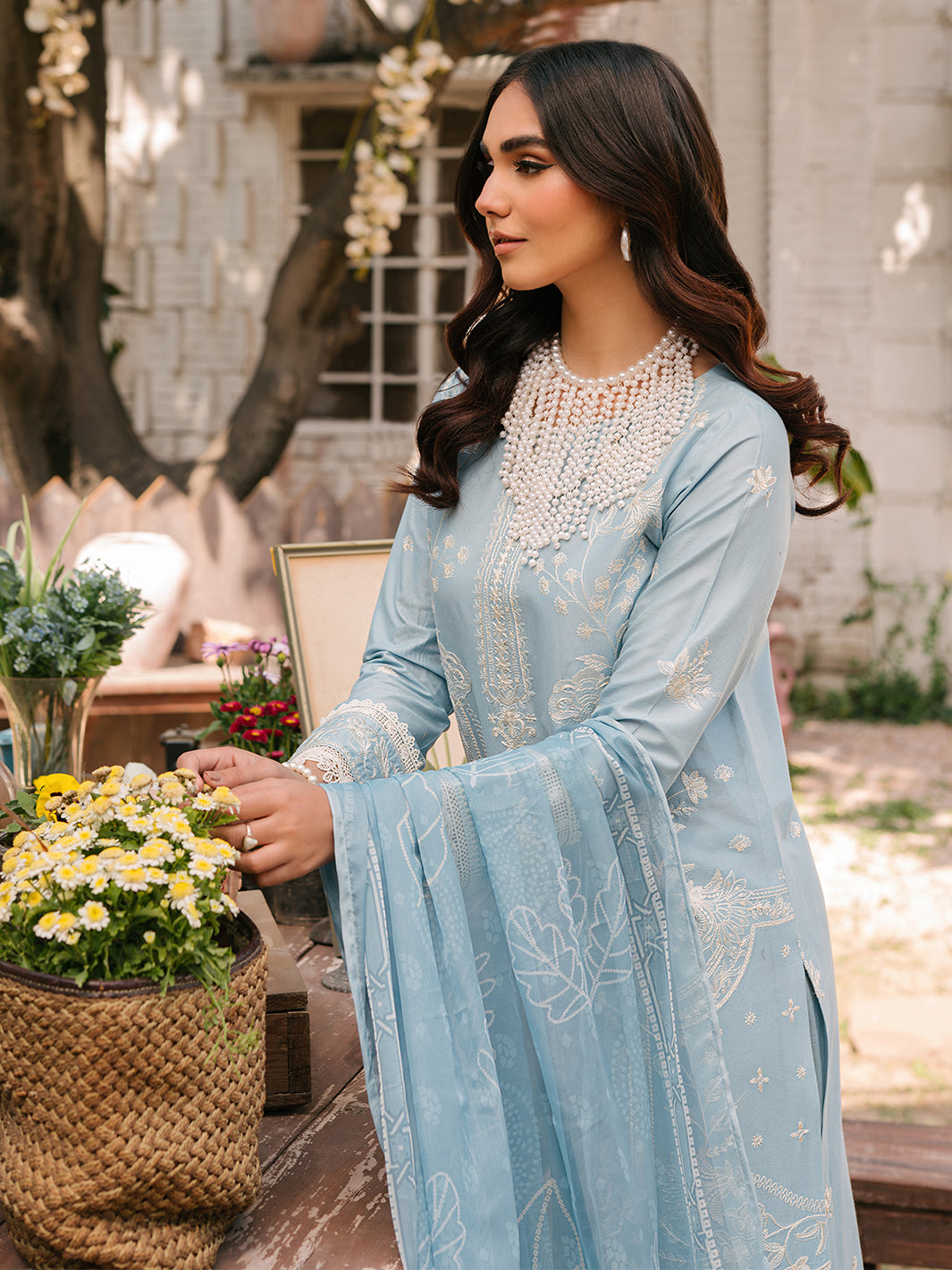 Mahnur | Masakali Luxury Lawn 24 | MK 02 - A -  Mahnur Luxury - Original Designer Dress - House of Maryam