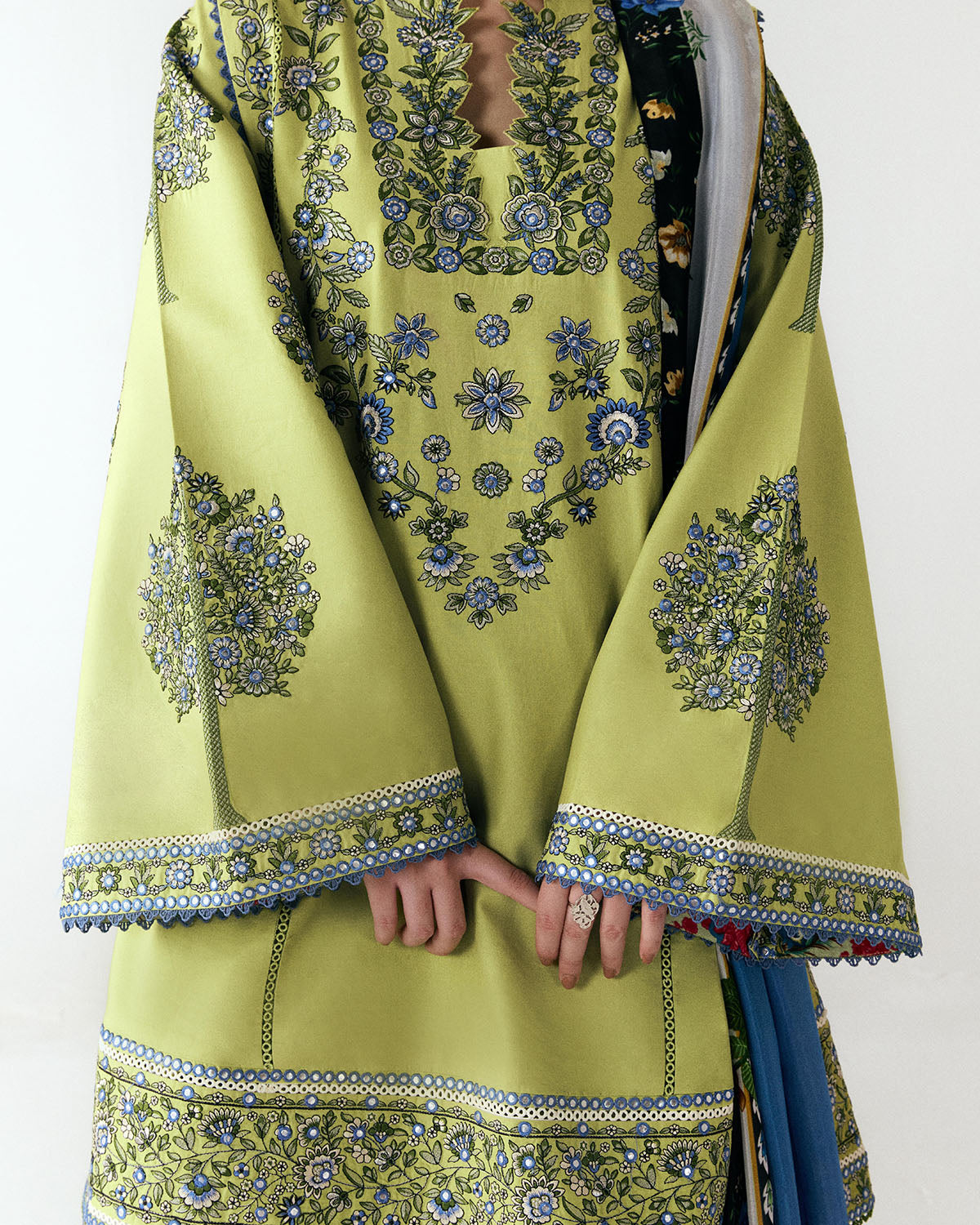 Jugnu | SS 26 Lawn | Mai, image 3