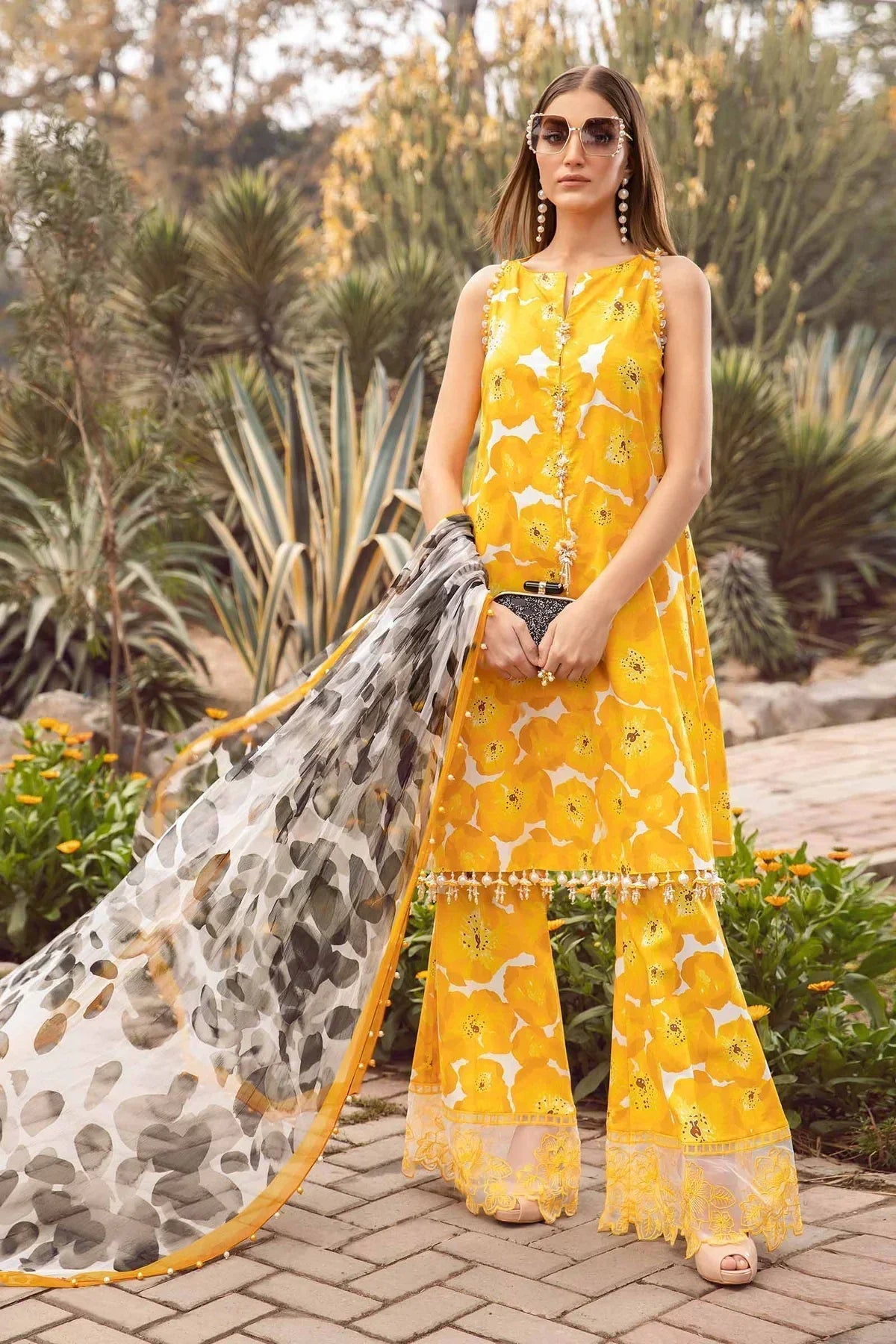 Maria B | M Prints Spring 24 | MPT-2112-B -  Maria B Luxury - Original Designer Dress - House of Maryam