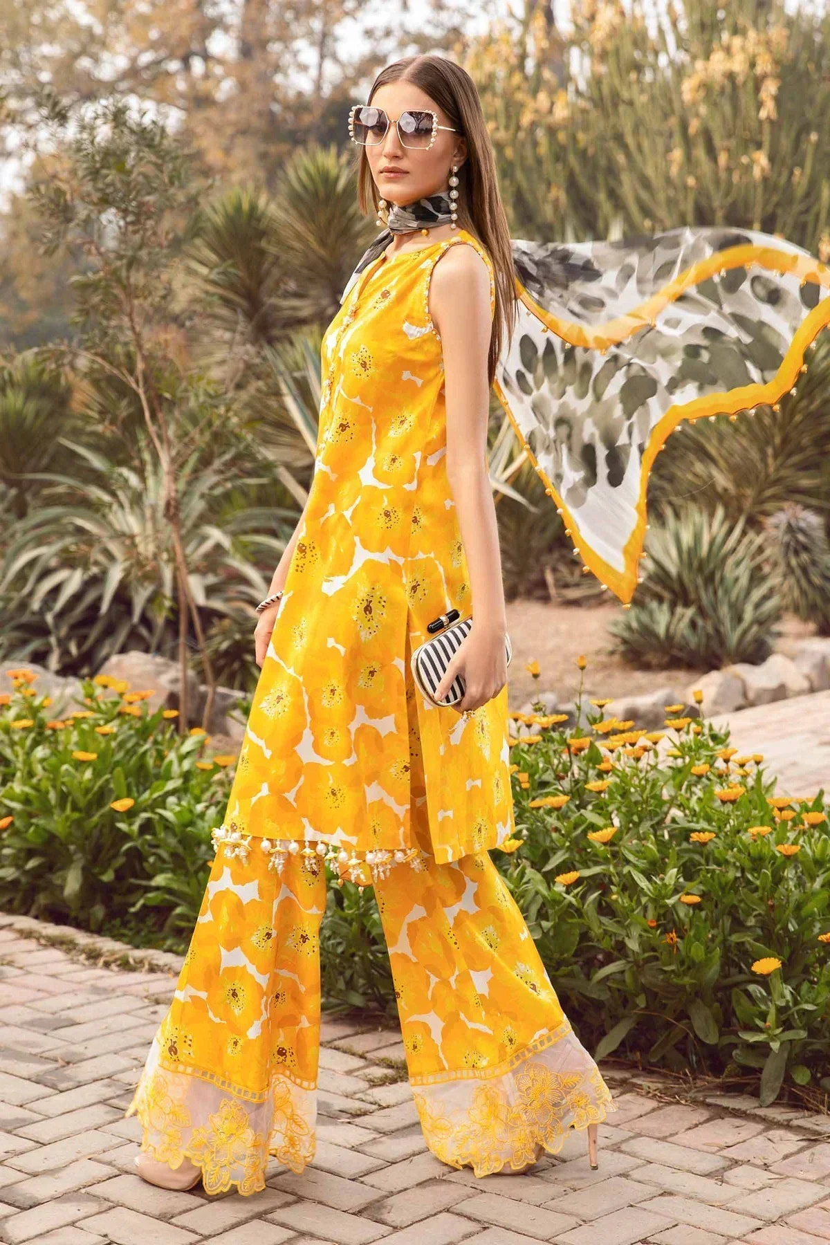 Maria B | M Prints Spring 24 | MPT-2112-B -  Maria B Luxury - Original Designer Dress - House of Maryam