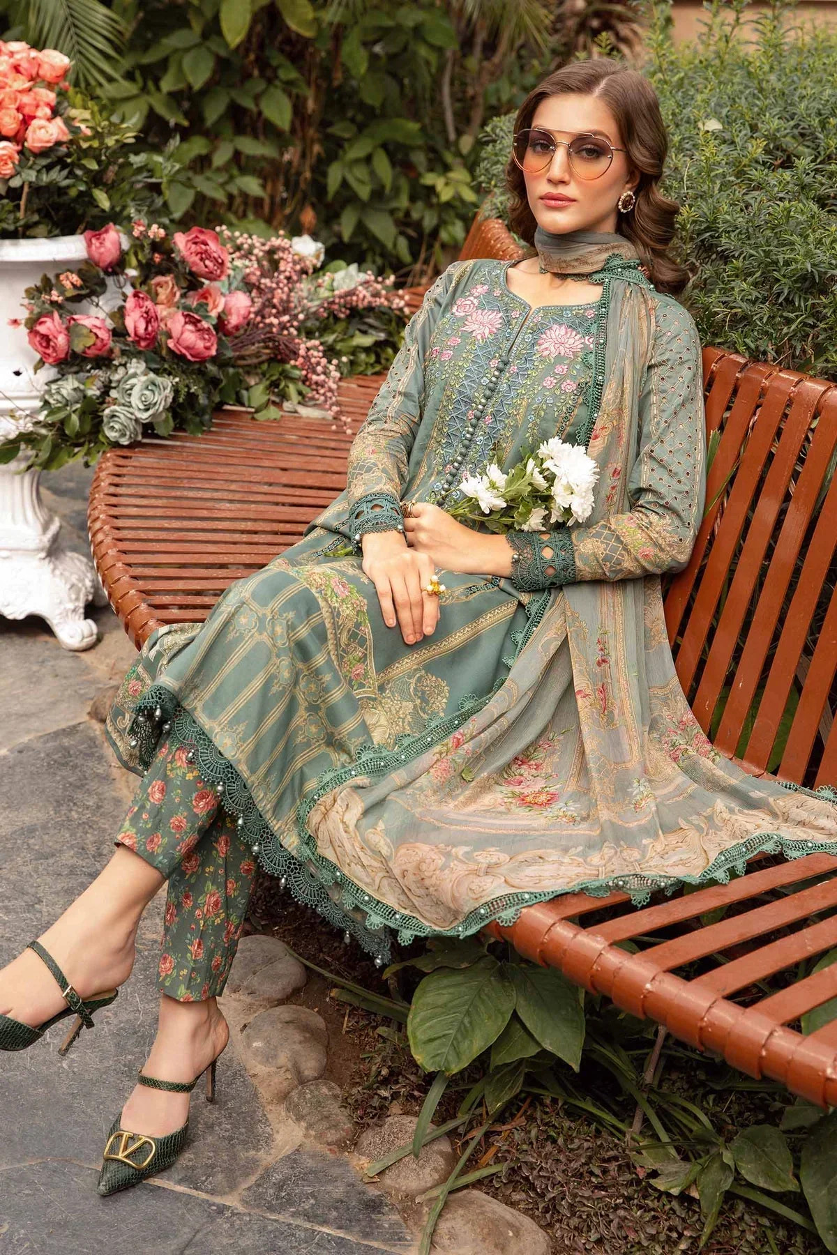 Maria B | M Prints Spring 24 | MPT-2104-B -  Maria B Luxury - Original Designer Dress - House of Maryam