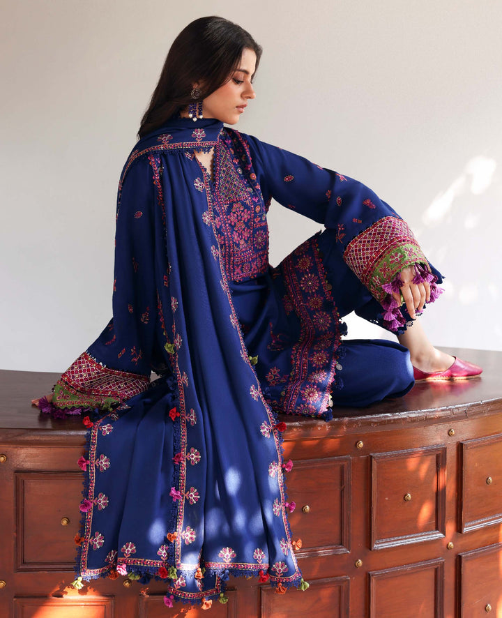 Republic Womenswear | Amaris Luxury Shawl 25 |Maris, image 7