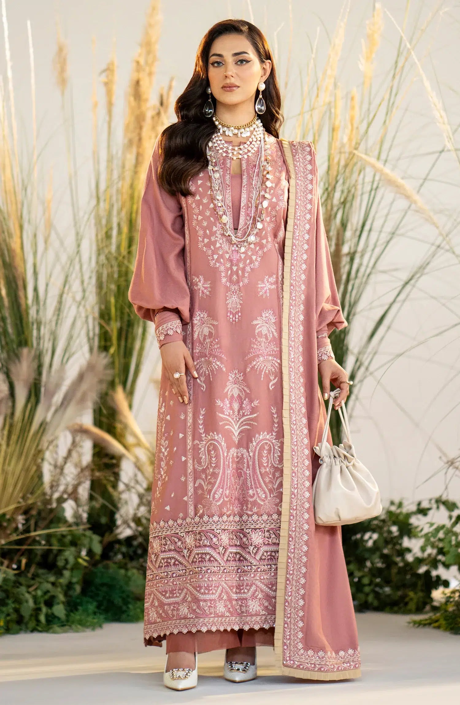 Maryum N Maria | Shehr Bano Winter 23 | DILREET MW23552 -  Maryum N Maria Luxury -  House of Maryam