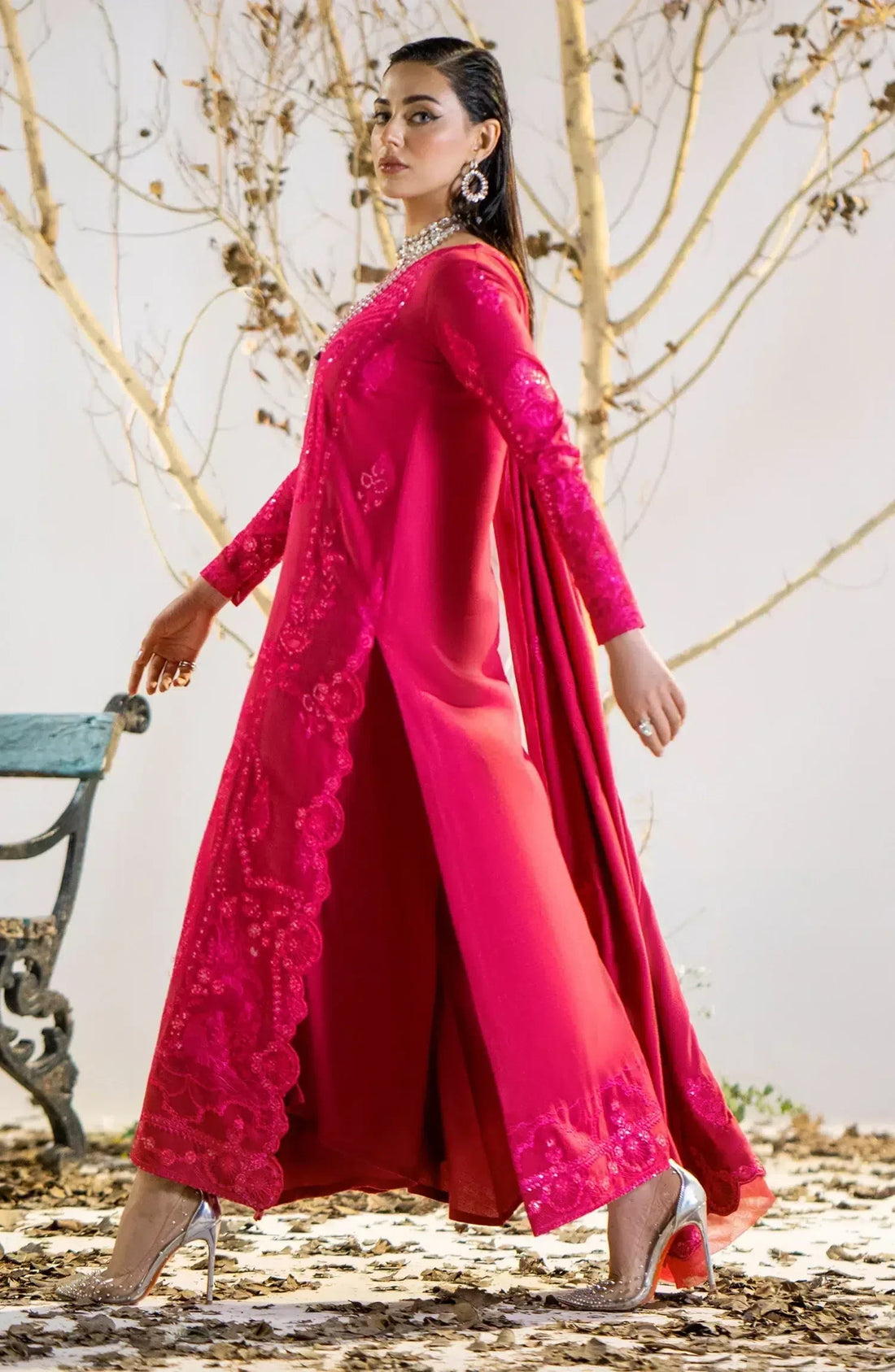 Maryum N Maria | Shehr Bano Winter 23 | HUSNA MW23554 by Designer Maryum N Maria - House of Maryam - Pakistani Designer Ethnic Wear in {{ shop.shopifyCountryName }}