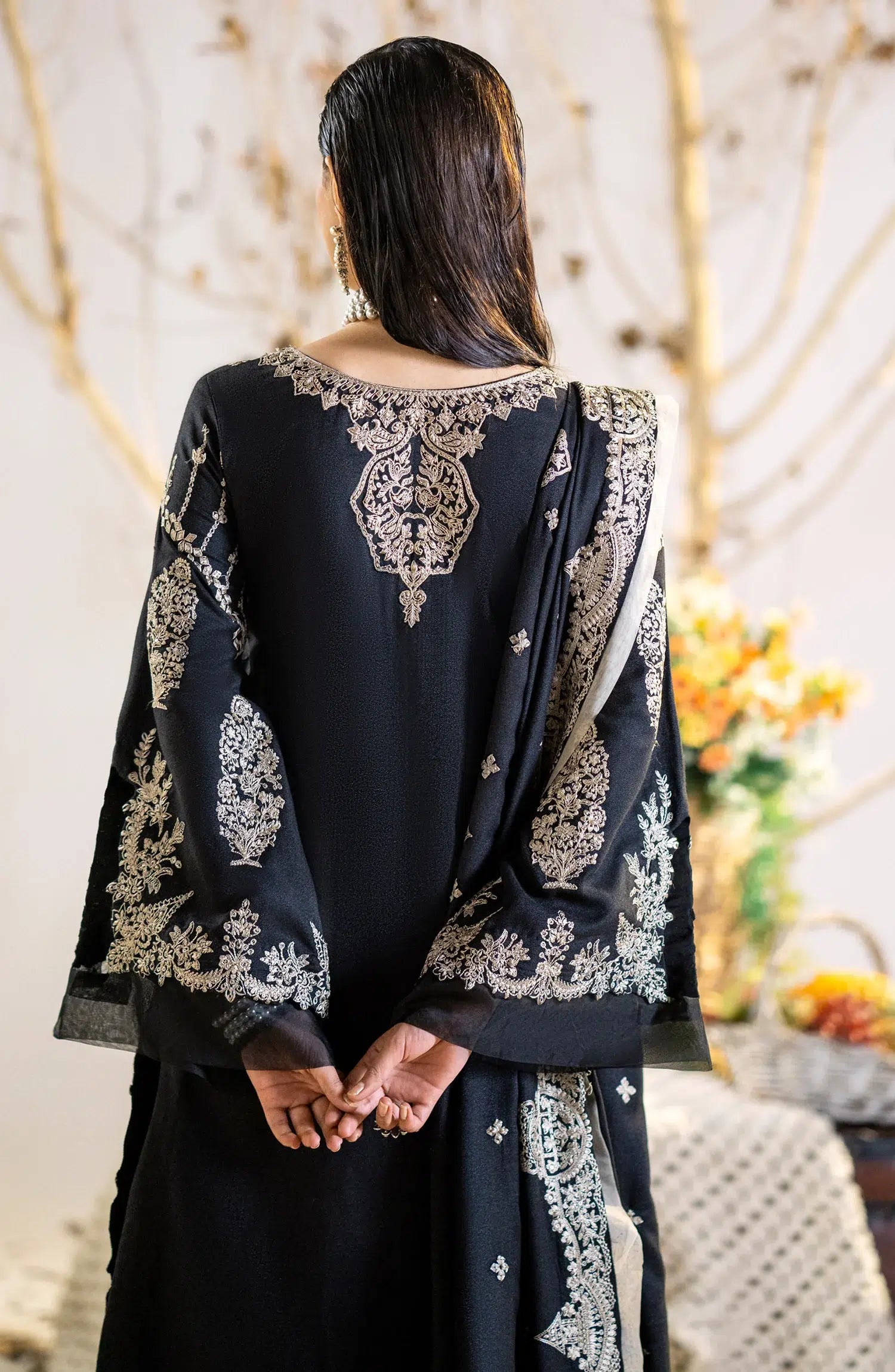 Maryum N Maria | Shehr Bano Winter 23 | KAJOL MW23561 -  Maryum N Maria Luxury -  House of Maryam