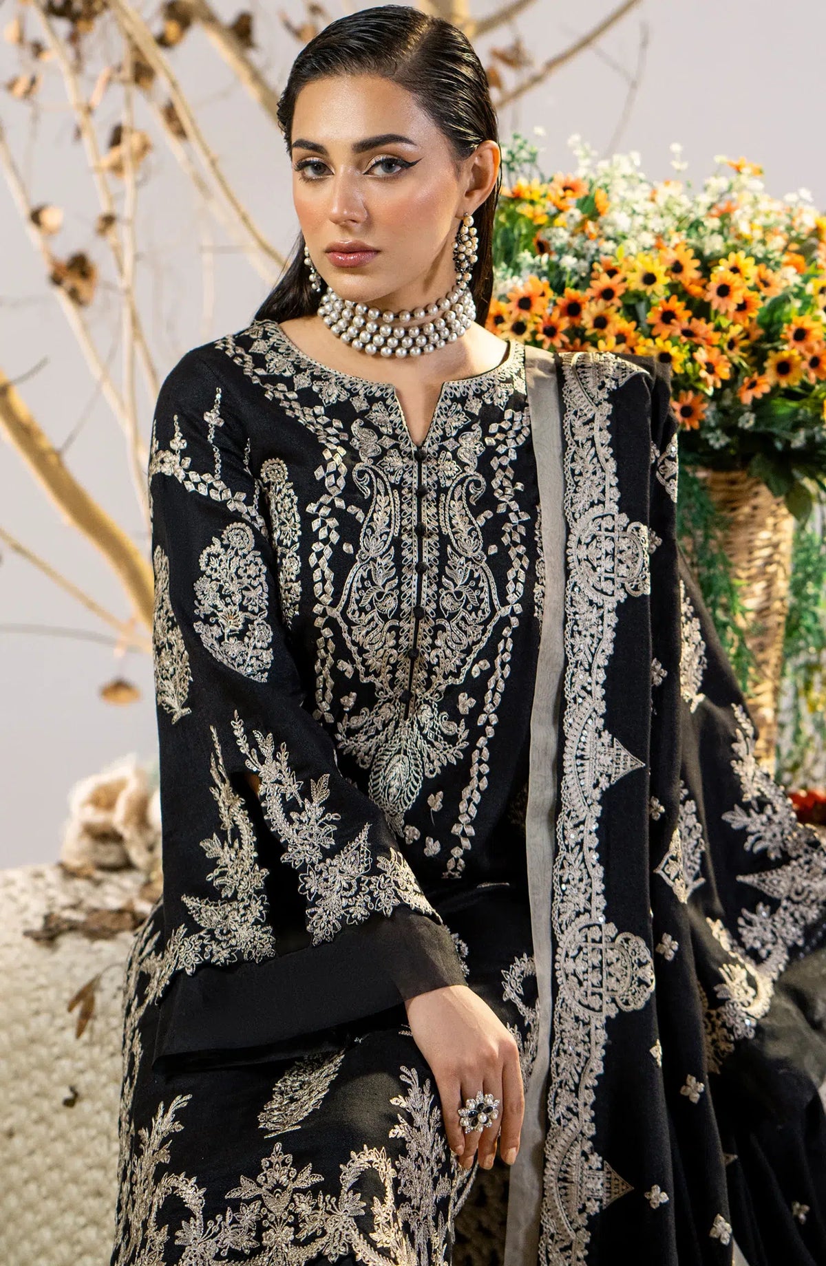 Maryum N Maria | Shehr Bano Winter 23 | KAJOL MW23561 -  Maryum N Maria Luxury - Original Designer Dress - House of Maryam