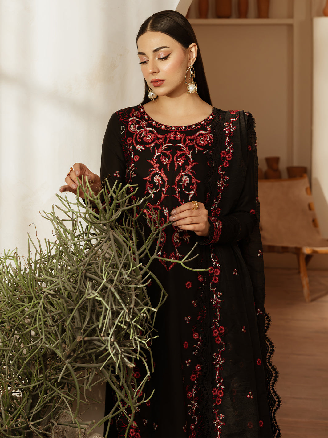 Mahnur | Florence Luxury Lawn 25 | MEHARMAH -  Mahnur Ladies Clothes - Original Designer Dress - House of Maryam