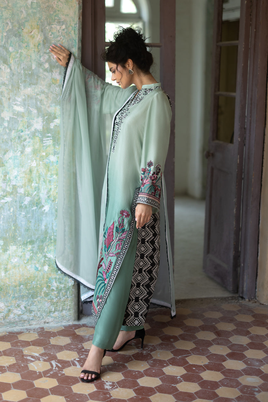 Zainab Chottani | Summer Edition 26 | Mint Serenade-5