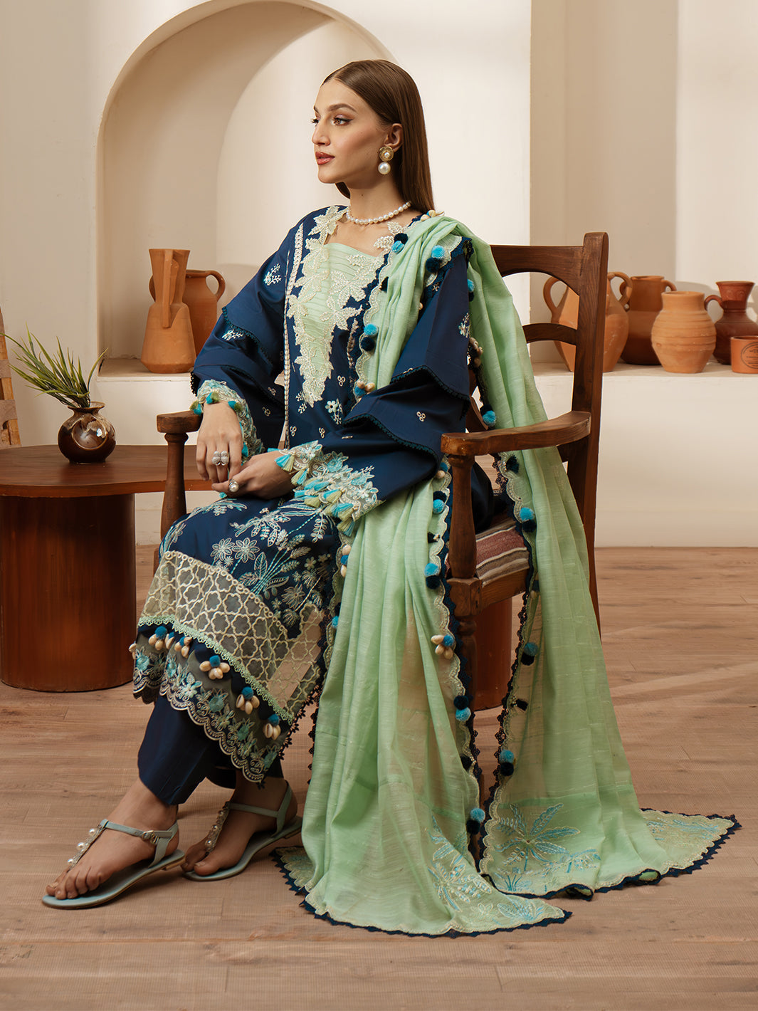 Mahnur | Florence Luxury Lawn 25 | MIRAAL -  Mahnur Ladies Clothes - Original Designer Dress - House of Maryam