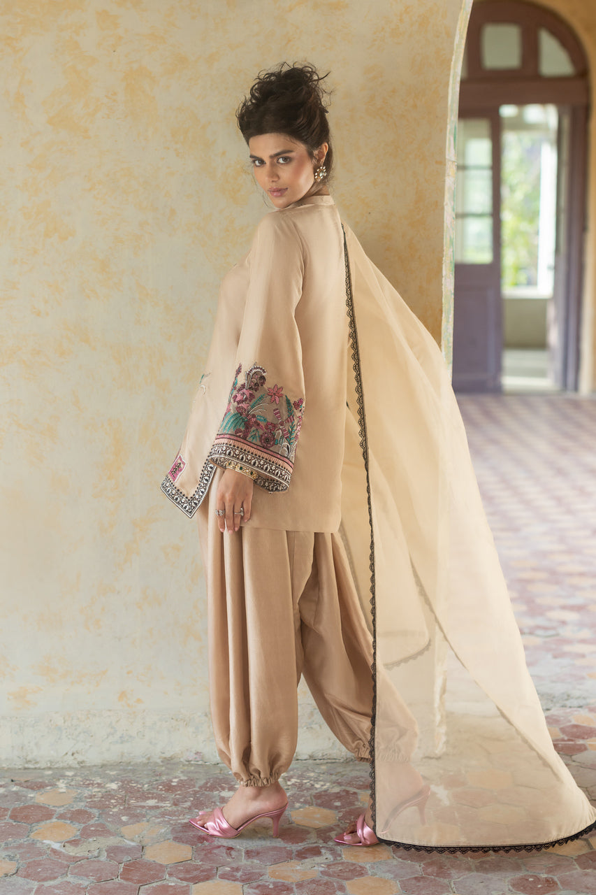 Zainab Chottani | Summer Edition 26 | Mocha Dusk, image 2