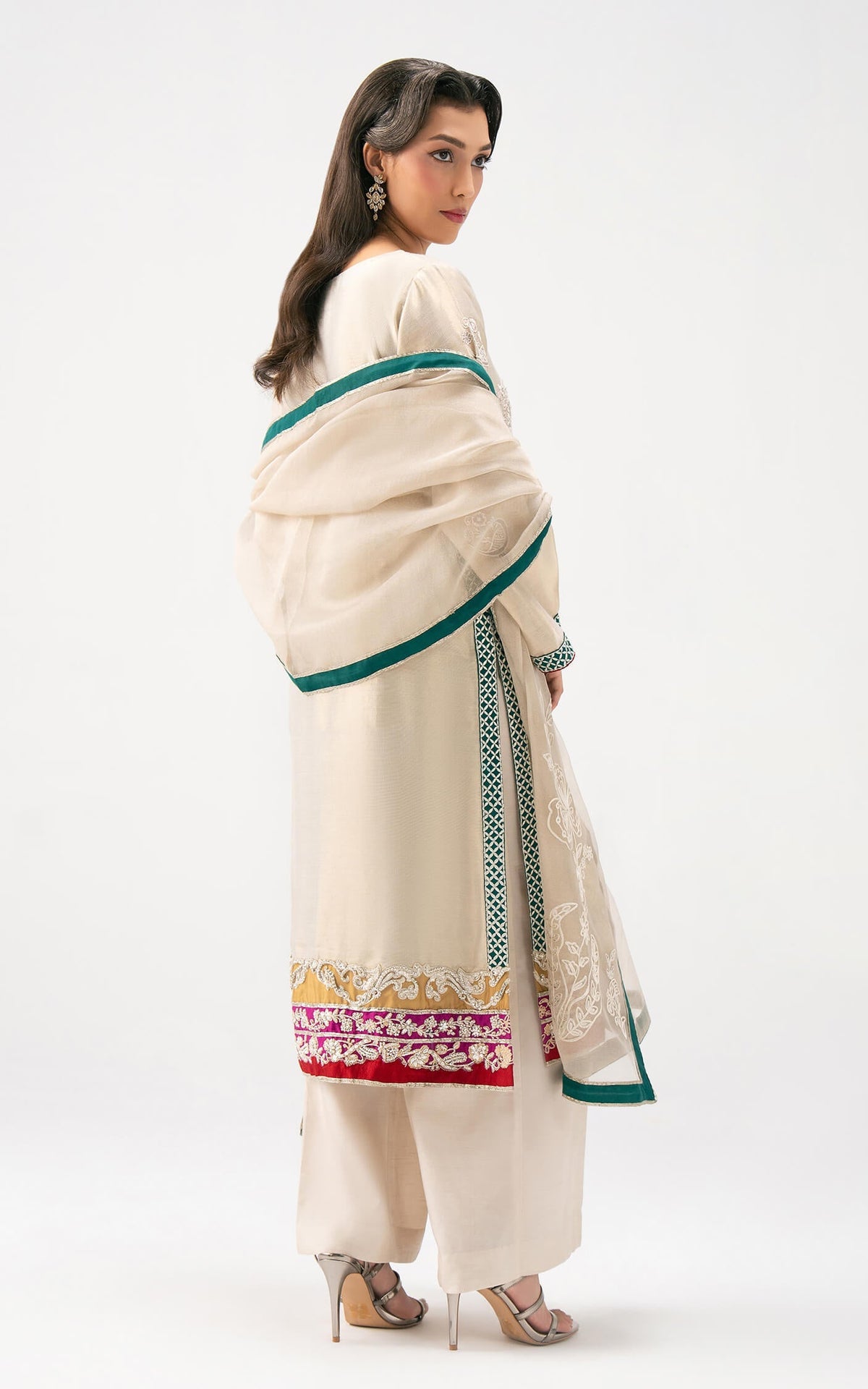 Asifa and Nabeel | Celevara Luxe | Moonlit Whisper, image 2