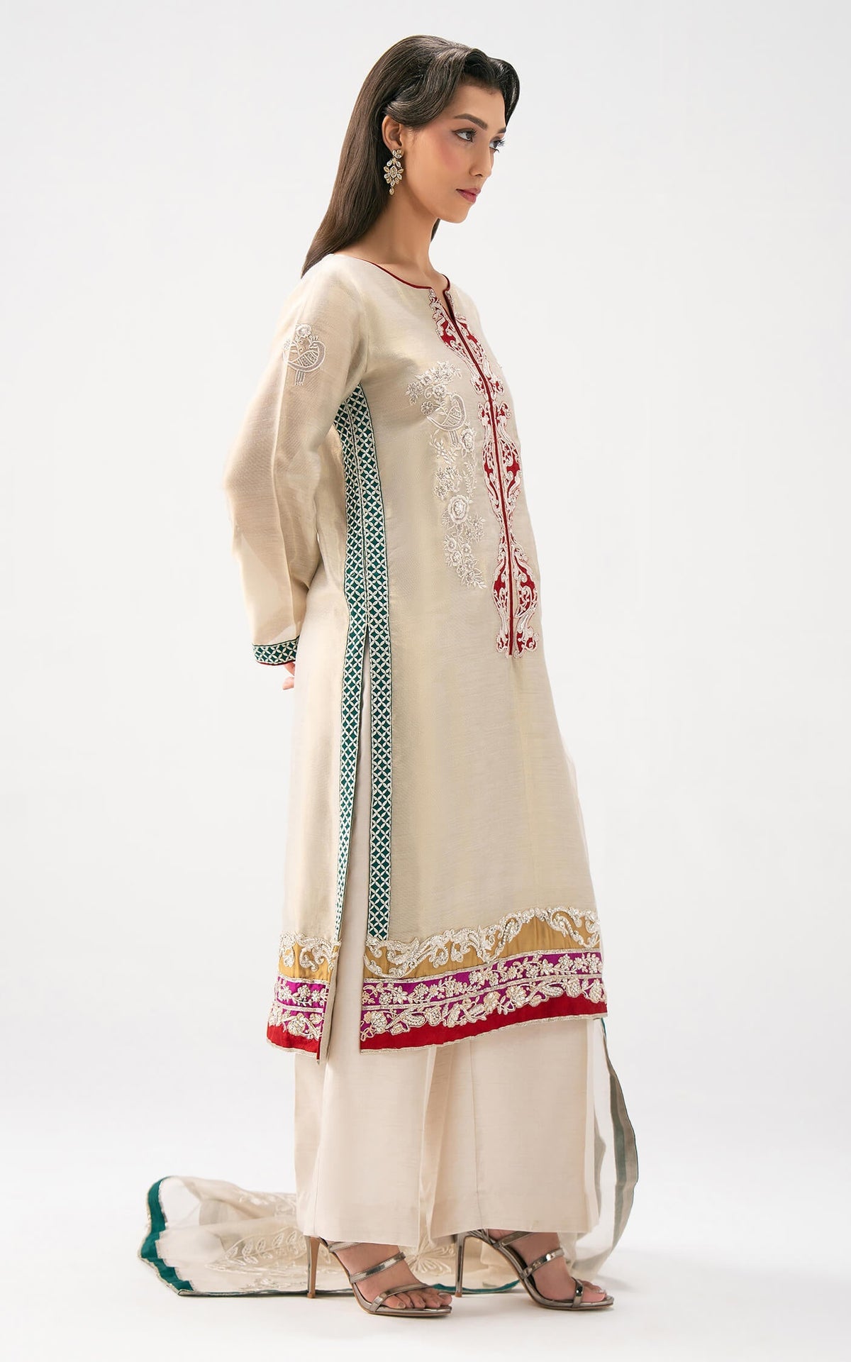 Asifa and Nabeel | Celevara Luxe | Moonlit Whisper, image 6