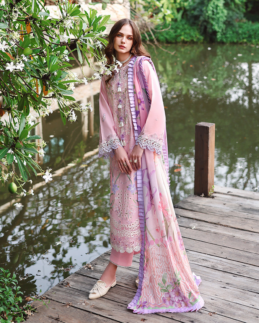 Mushq | The Secret Garden Lawn | Moonpetal, image 2