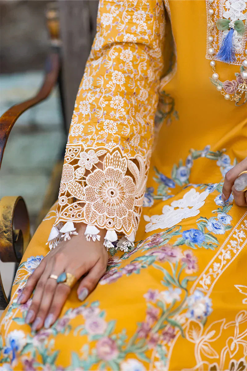 Mushq | Te Amo Luxury Lawn 24 | MILANO MODA -  Mushq Luxury - Original Designer Dress - House of Maryam