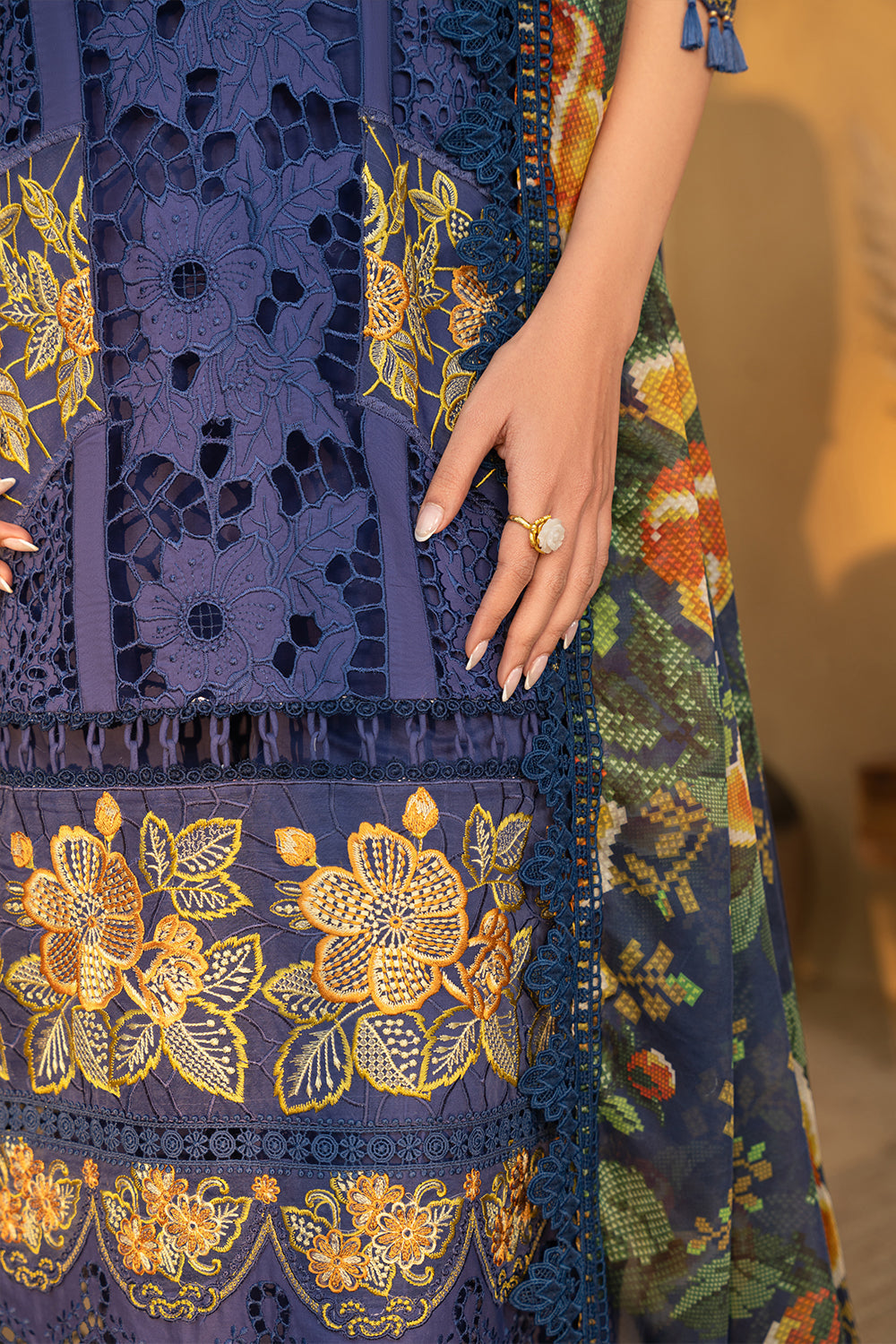 Saira Rizwan | Luxury Lawn 25 | AIMEE-SRL25-01 -  Saira Rizwan Ladies Clothes - Original Designer Dress - House of Maryam