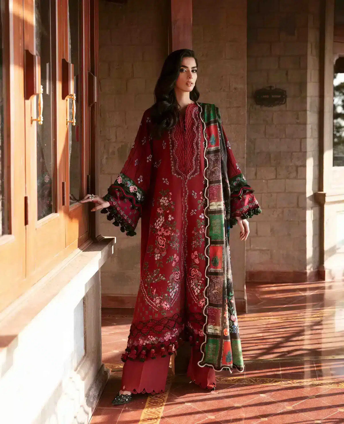 Republic Womenswear | Noemei Luxury Shawl 23 | NWU23-D3-B -  Republic Womenswear Luxury - Original Designer Dress - House of Maryam