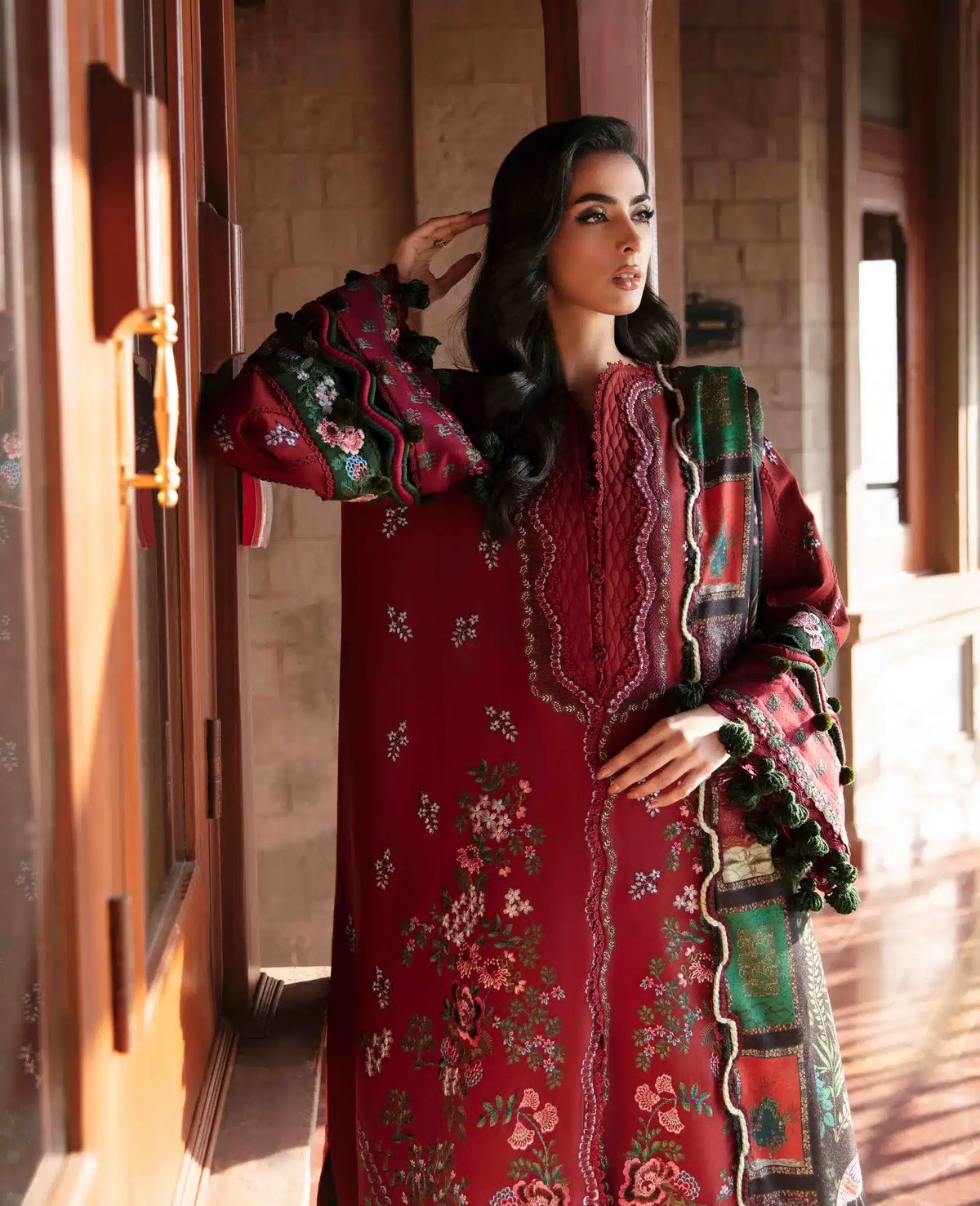 Republic Womenswear | Noemei Luxury Shawl 23 | NWU23-D3-B -  Republic Womenswear Luxury - Original Designer Dress - House of Maryam