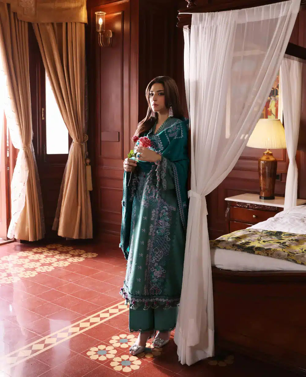 Republic Womenswear | Noemei Luxury Shawl 23 | NWU23-D4-B -  Republic Womenswear Luxury - Original Designer Dress - House of Maryam