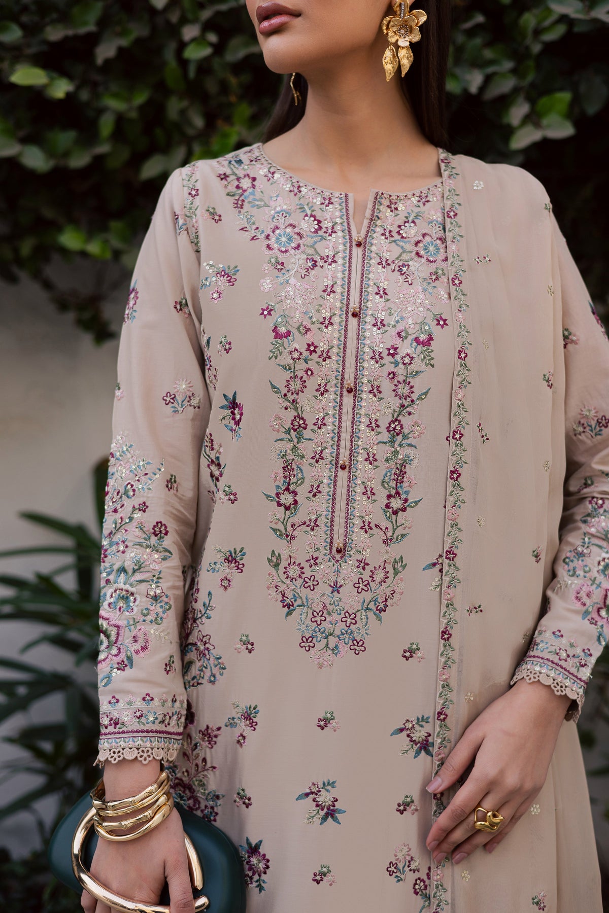 Batik | Feyre Luxury Lawn Eid Edit 26' | Nehar 3Pc-7