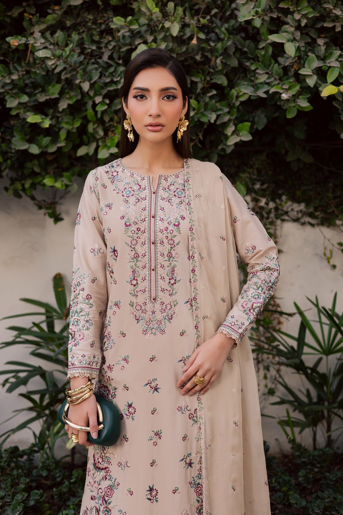 Batik | Feyre Luxury Lawn Eid Edit 26' | Nehar 3Pc-5