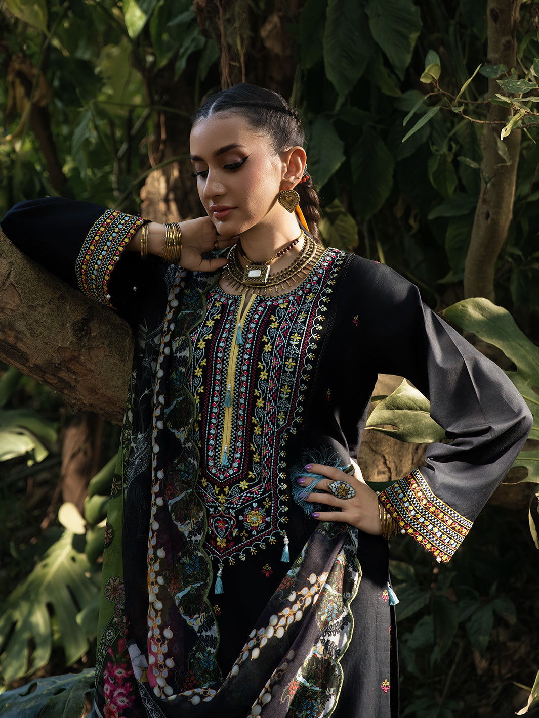 Hemstitch | The Garden Lawn | Night Jasmine-3