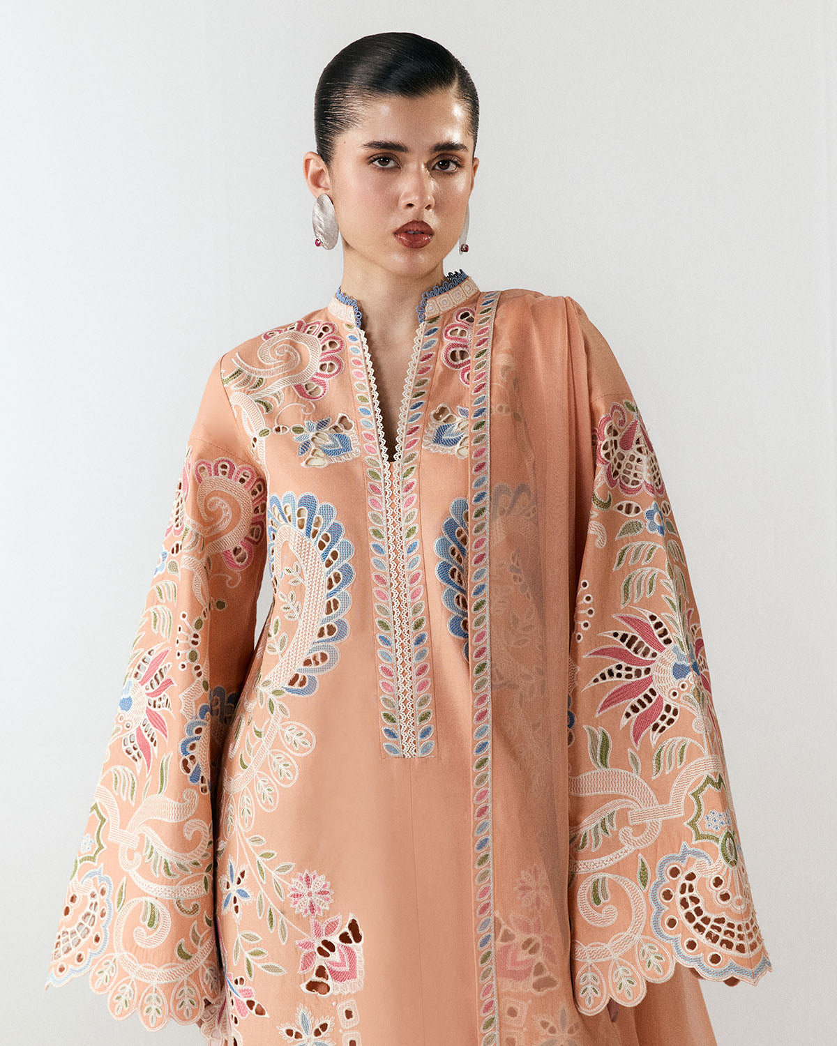 Jugnu | SS 26 Lawn | Nila-3