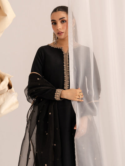 Izel | The Silk Chapter | Nocturne