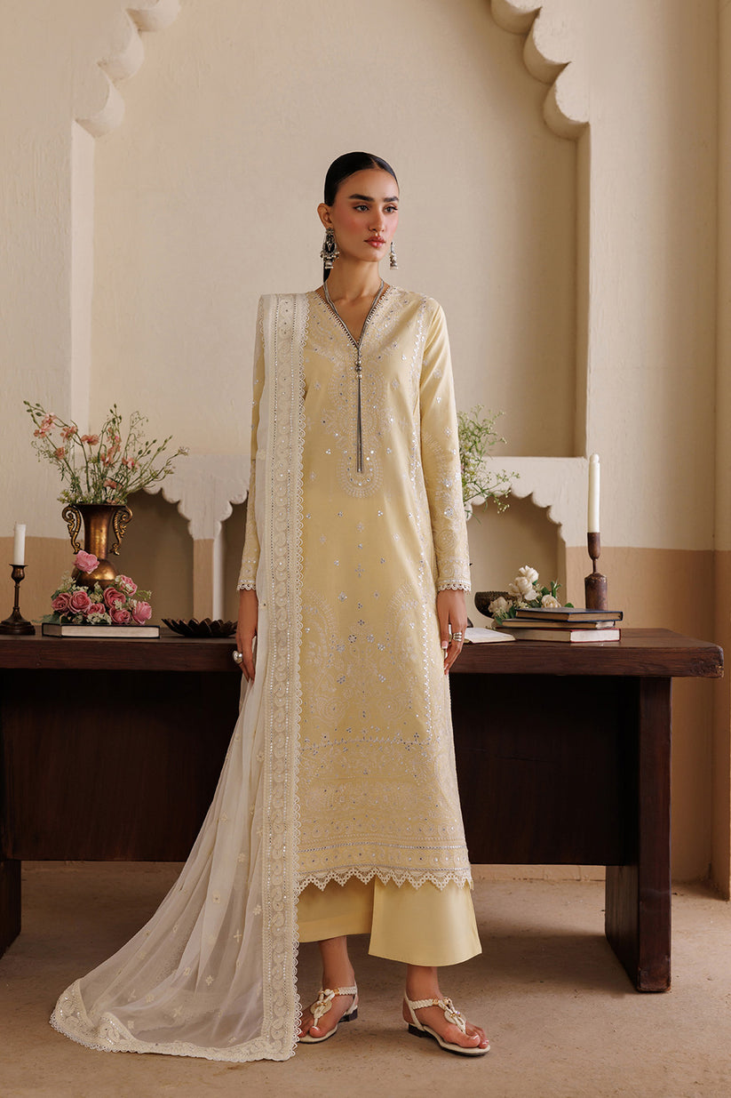 Emaan Adeel | Viva Pret | NOSTALIGA, image 2