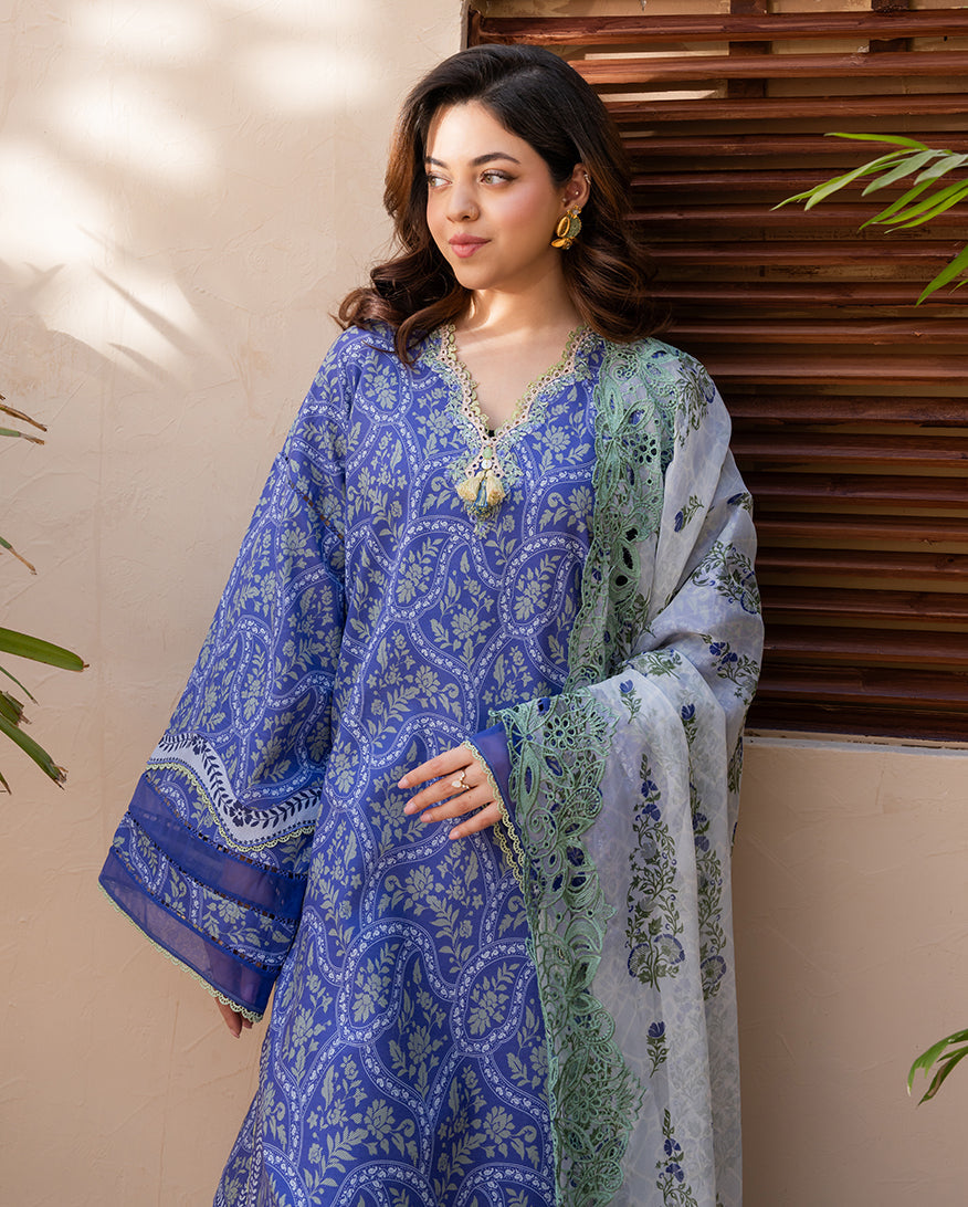 Roheenaz | Summer in Bloom | Botanica, image 3
