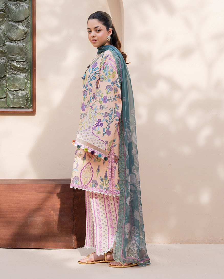 Roheenaz | Summer in Bloom | Rosewood Bloom, image 4