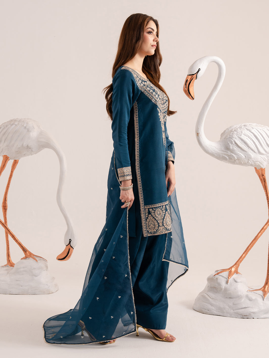 Izel | The Silk Chapter | Ocean, image 2