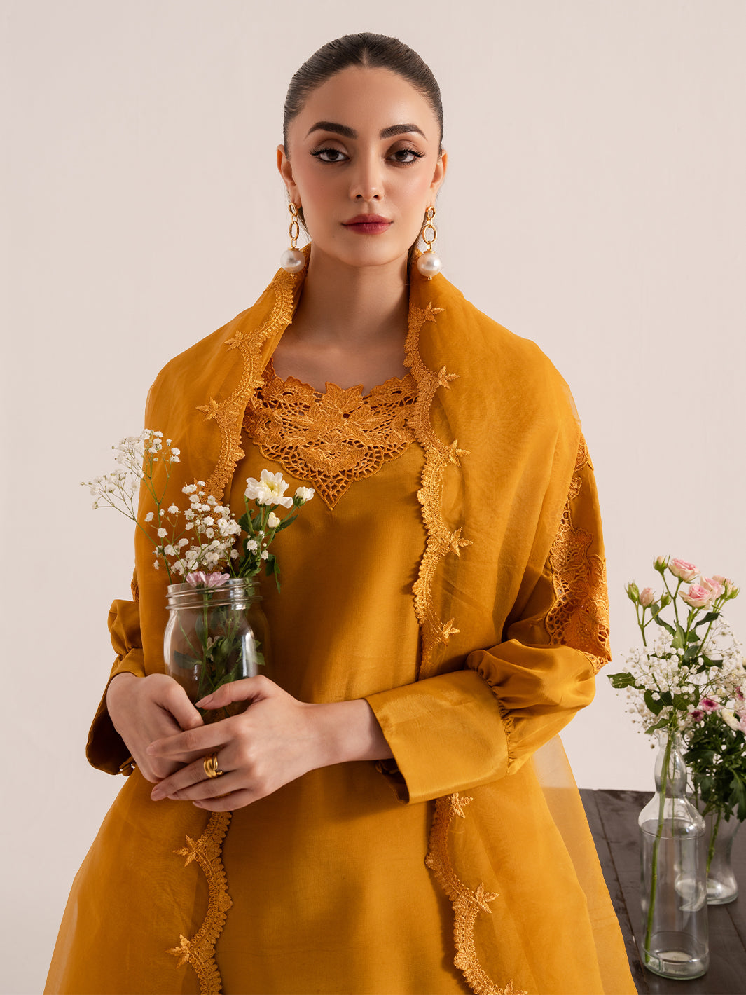 Izel | The Silk Chapter | Ochre, image 3