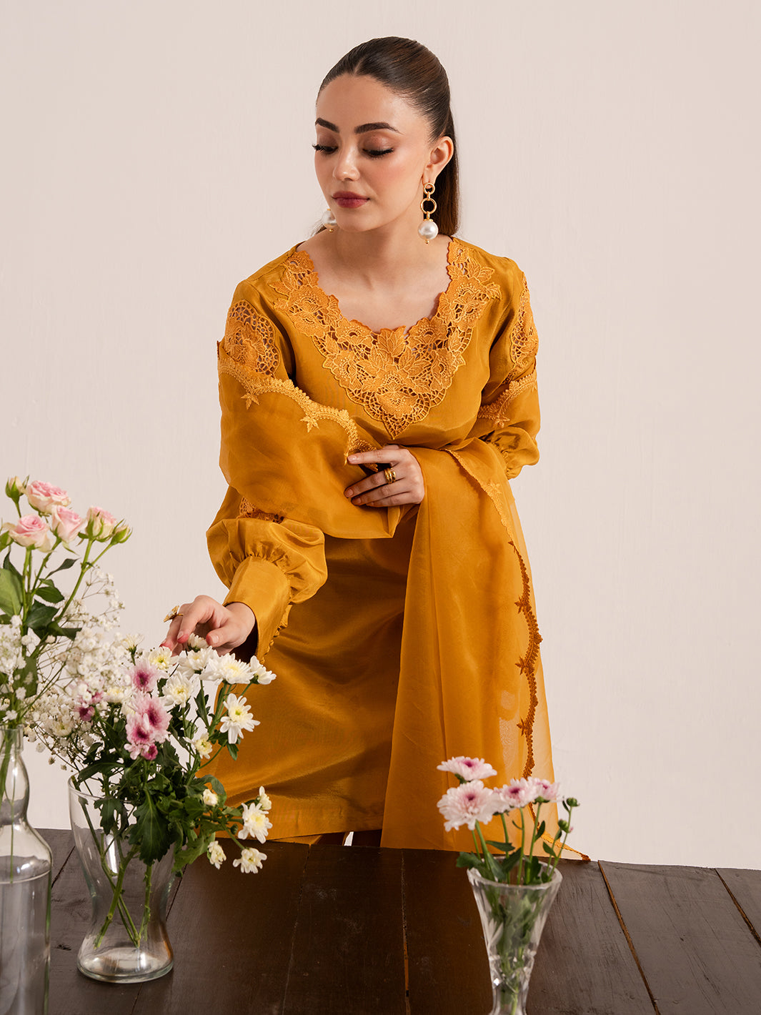 Izel | The Silk Chapter | Ochre-4