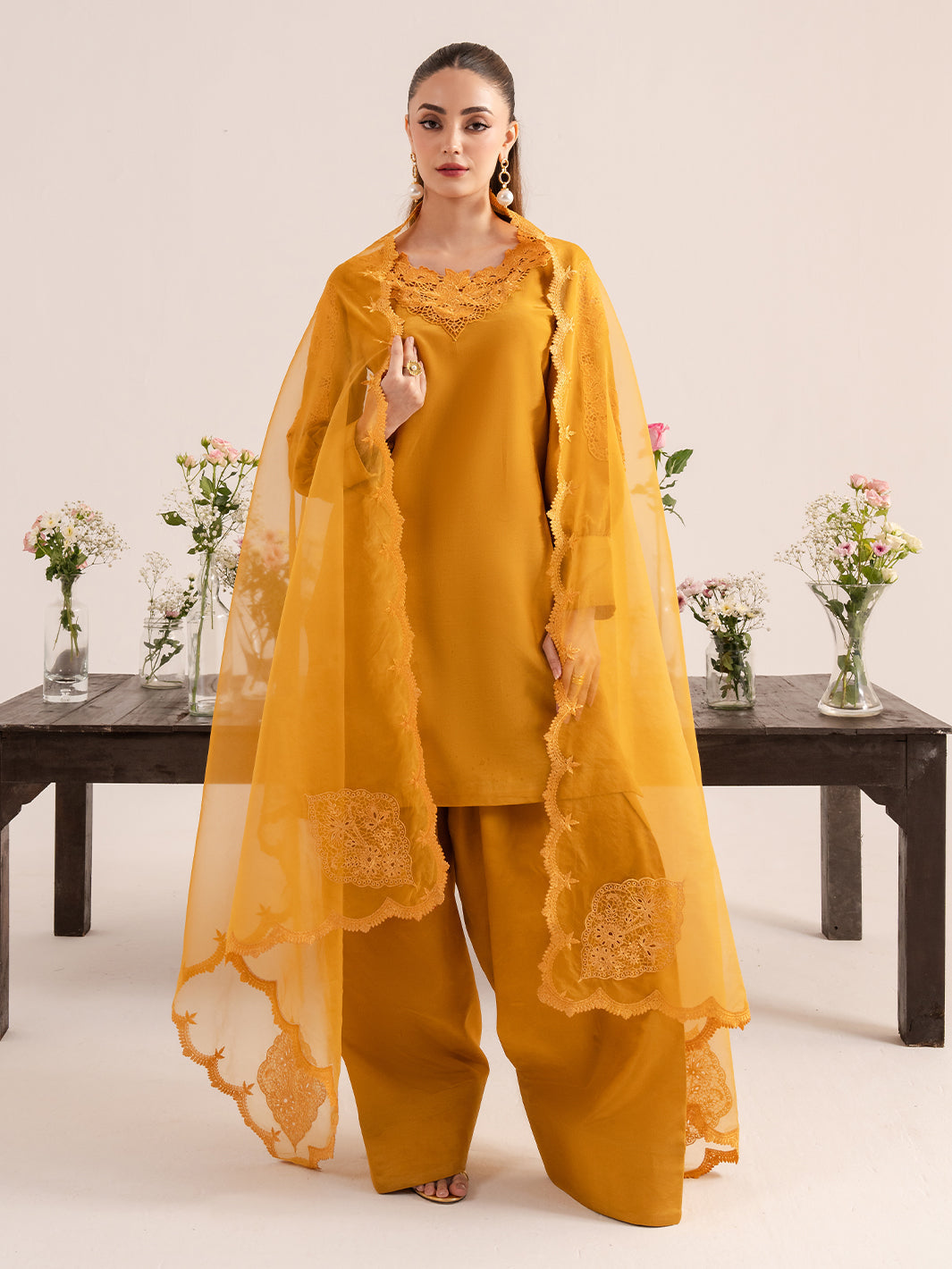 Izel | The Silk Chapter | Ochre-1