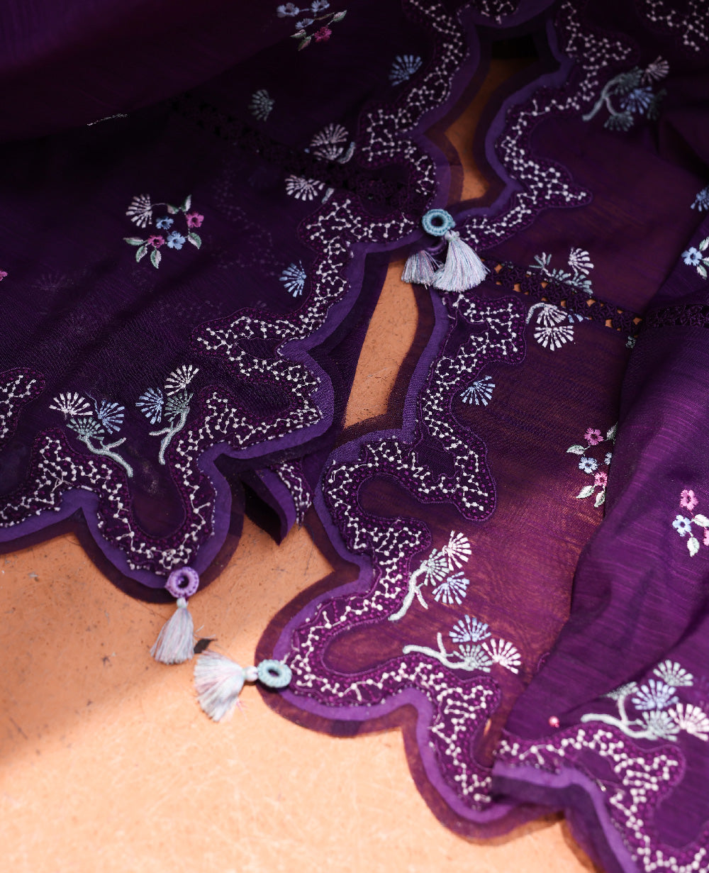 Republic Womenswear | Lilas Lawn 26 | Olyra, image 7