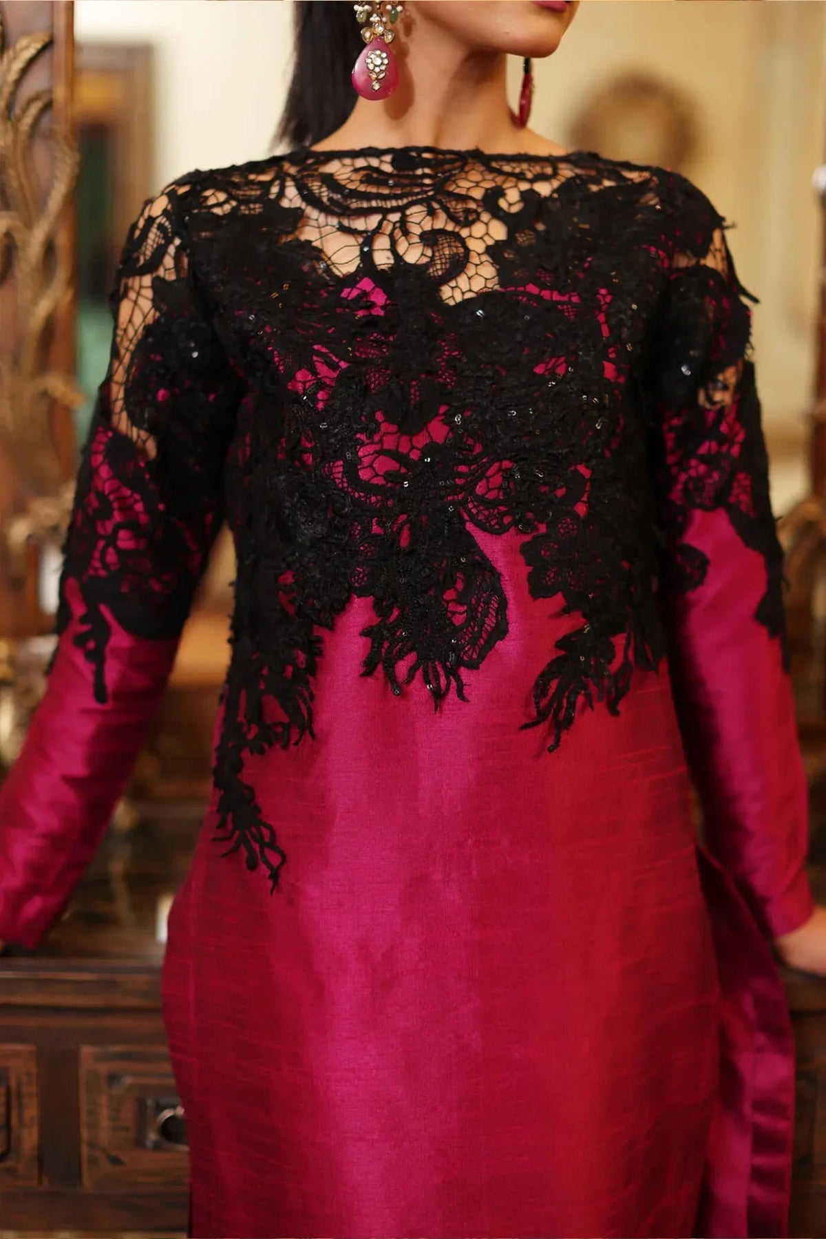 Musferah Saad | Enchante Formals | Royal Onyx-5