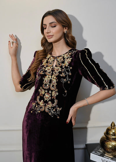 Mahum Asad | Voila Velvets | Jade -  Mahum Asad Ladies Clothes - Original Designer Dress - House of Maryam