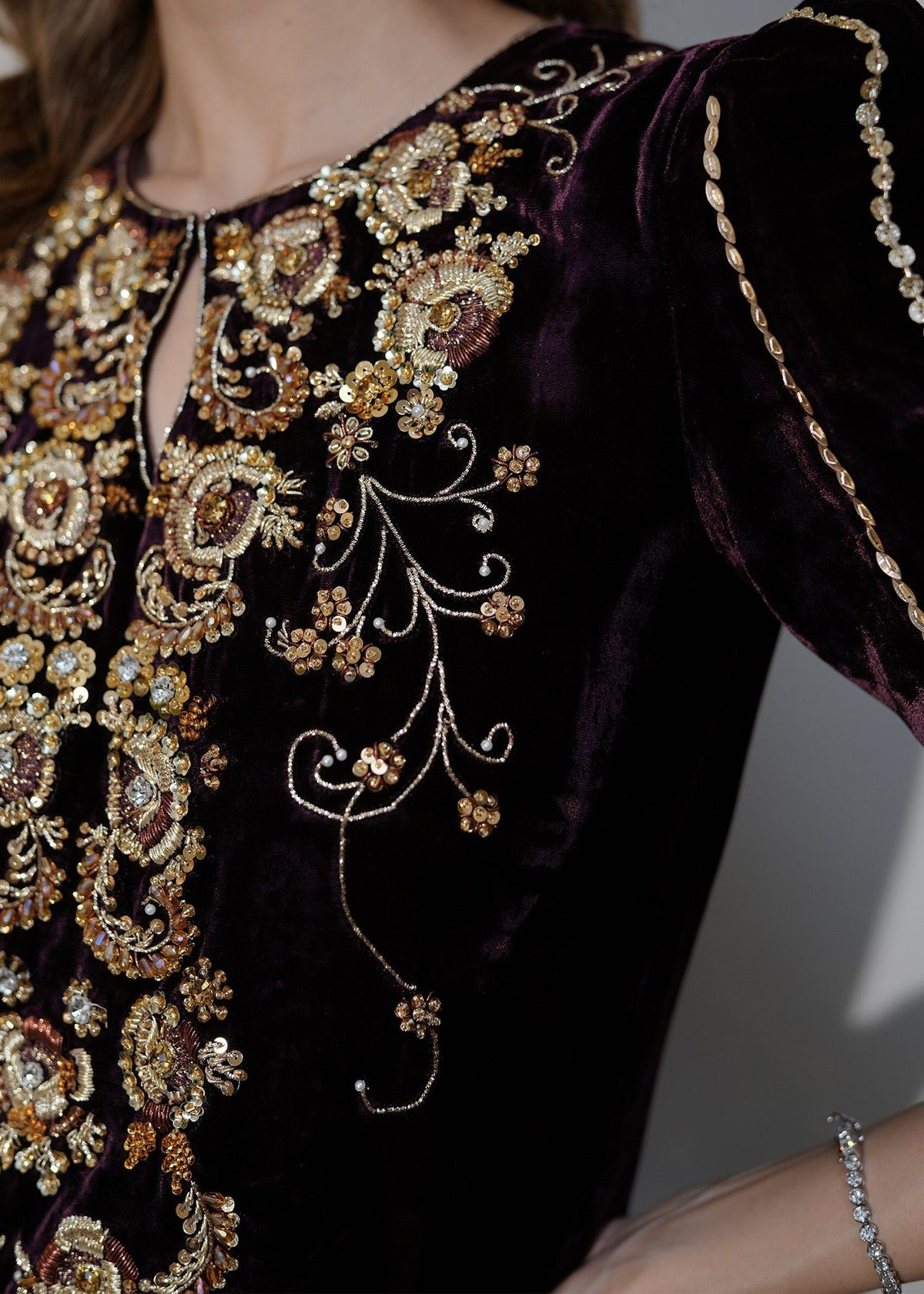 Mahum Asad | Voila Velvets | Jade -  Mahum Asad Ladies Clothes - Original Designer Dress - House of Maryam