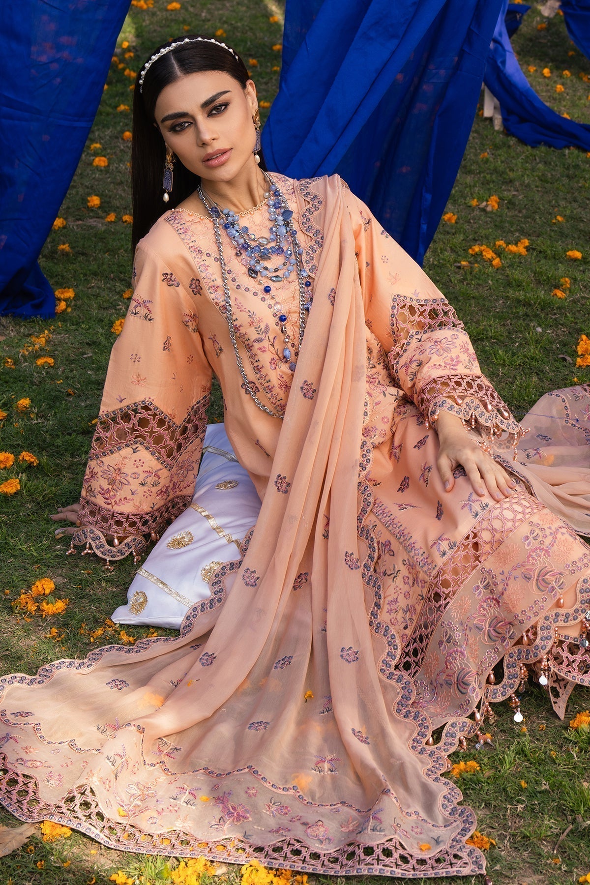 Alizeh | Rawayat Luxury Lawn 24 | Nazmin -  Alizeh Luxury - Original Designer Dress - House of Maryam