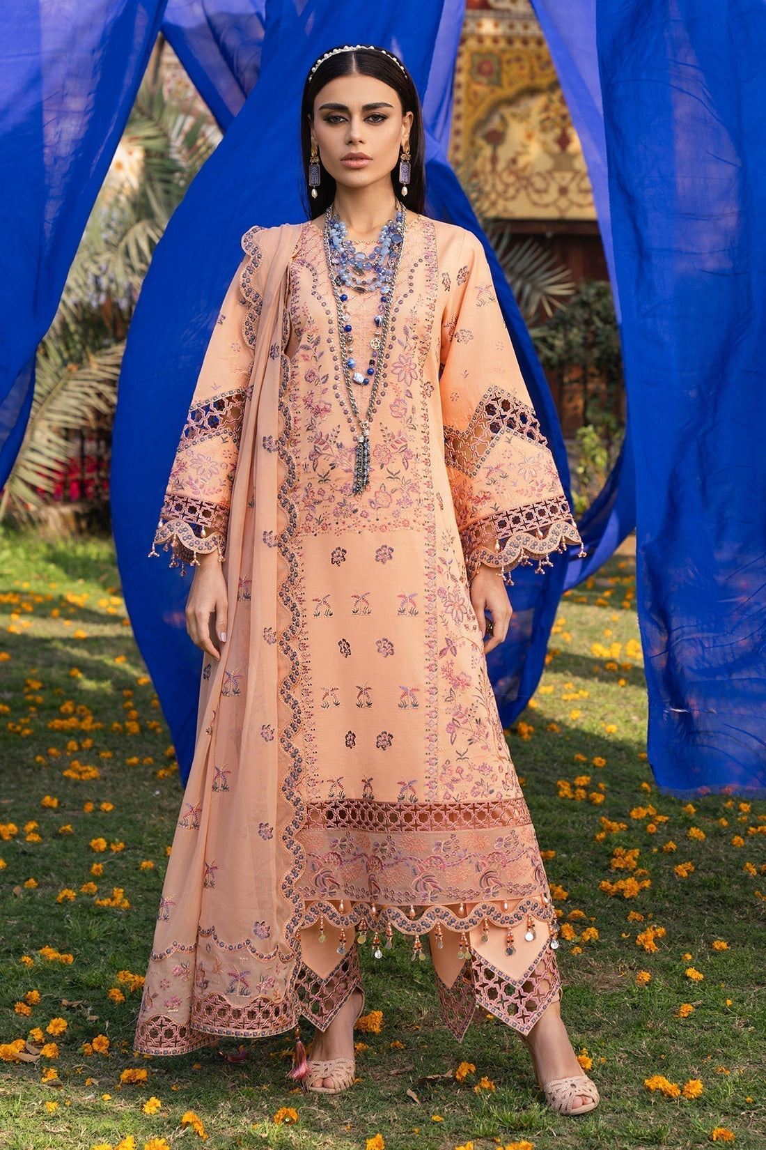 Alizeh | Rawayat Luxury Lawn 24 | Nazmin by Designer Alizeh - House of Maryam - Pakistani Designer Ethnic Wear in {{ shop.shopifyCountryName }}