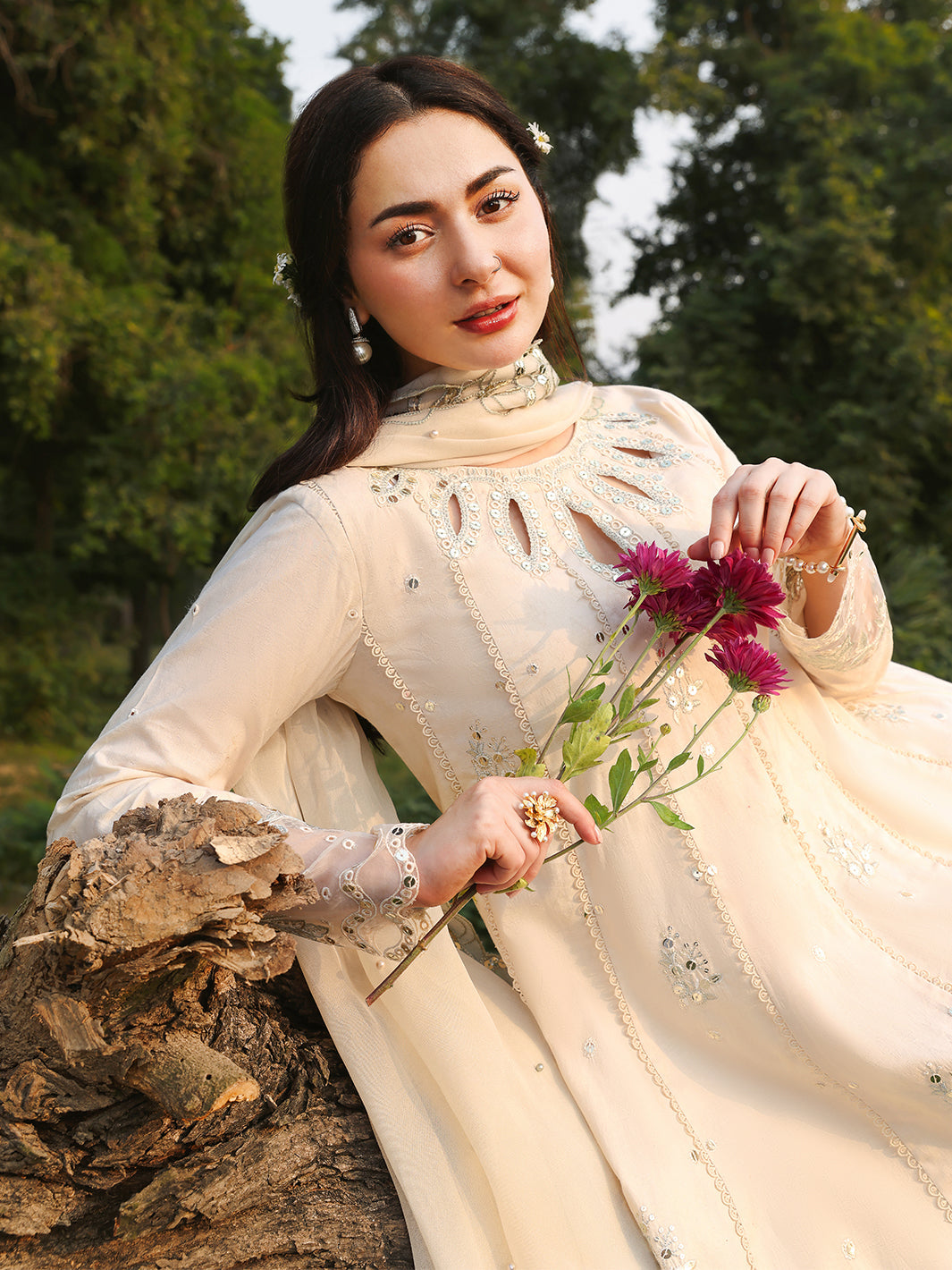 Allys | Janaan Eid Edit 26' | Pearl-11