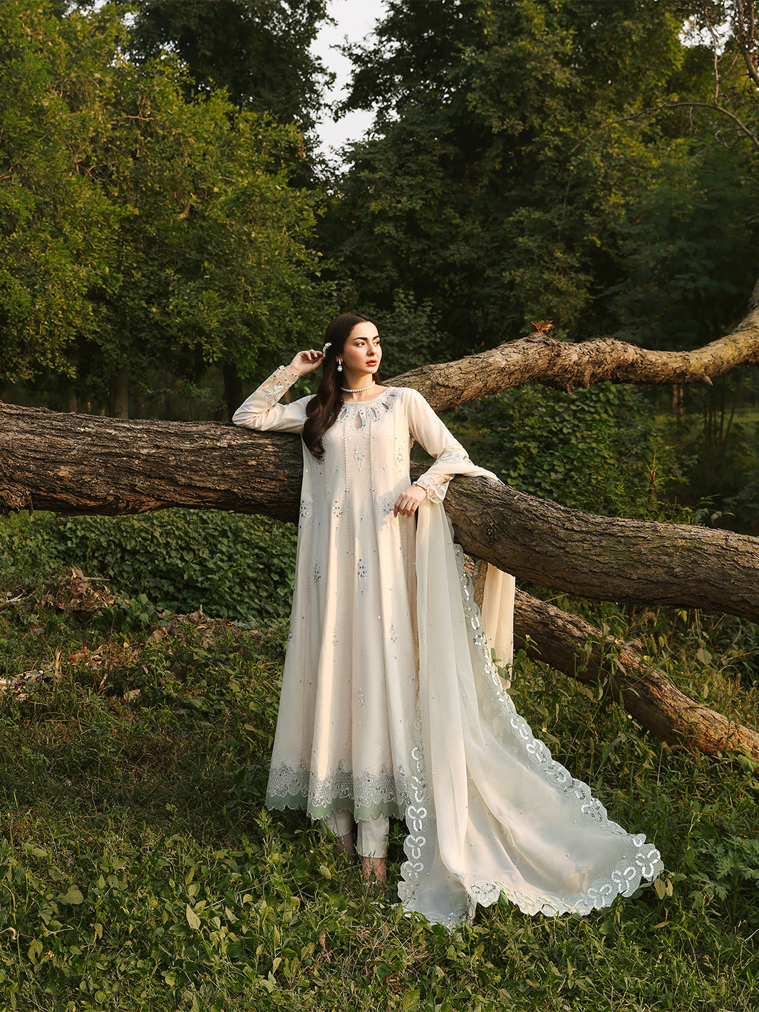 Allys | Janaan Eid Edit 26' | Pearl-6