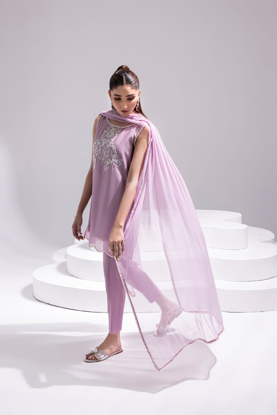 Amani | Aira Festive Wear | ZEEN – Hand Embellished Short Shirt with Slim Fit Shalwar & Chiffon Dupatta