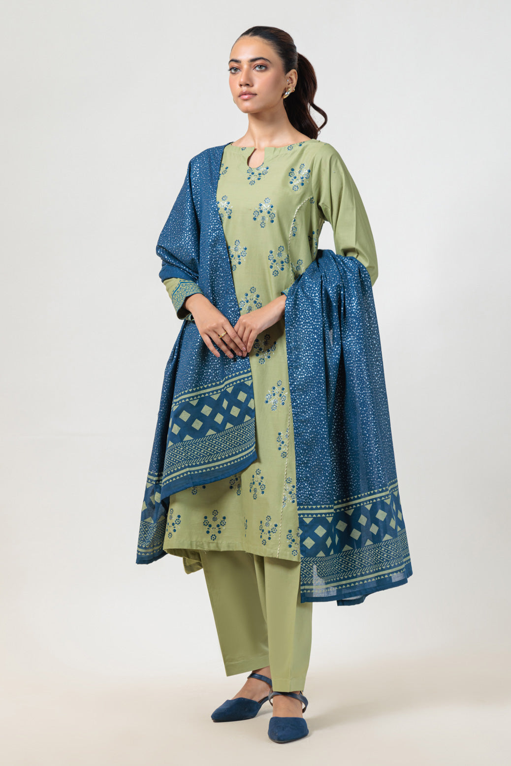 Bonanza Satrangi | Green Cambric 3 Piece (PWS5243P03) -  Bonanza Satrangi Ready To Wear - Original Designer Dress - House of Maryam