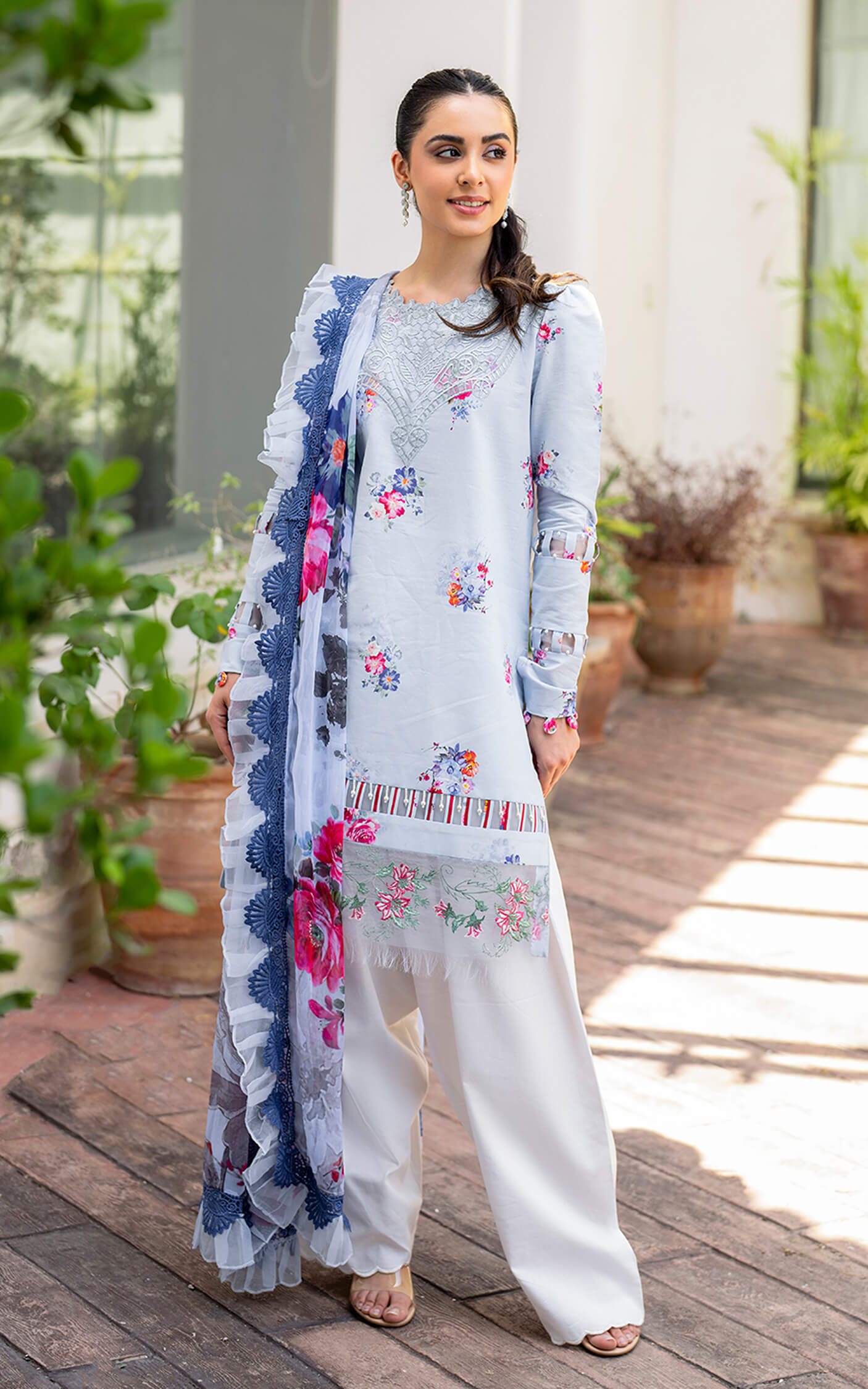 Asifa and Nabeel | Meraki Summer Vol 2 | Pankh MK-03 by Designer Asifa and Nabeel - House of Maryam - Pakistani Designer Ethnic Wear in {{ shop.shopifyCountryName }}